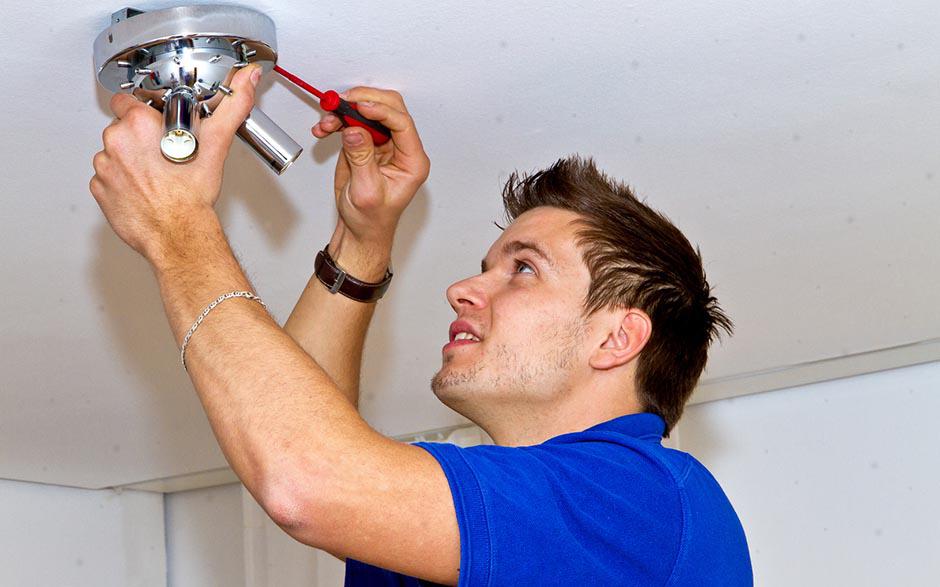 électricien maintenance Bois-Colombes